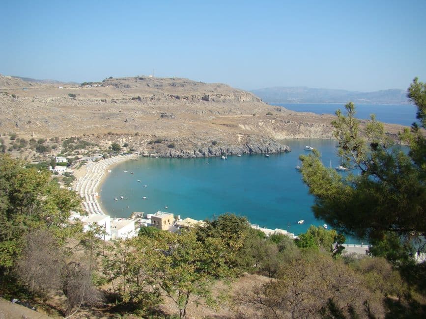 How to Get from Rhodes Airport to Lindos